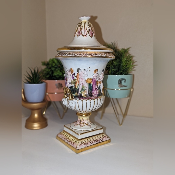 RARE Capodimonte Keramos Hand Painted Italian Porcelain Urn w/ Lid - Picture 7 of 13